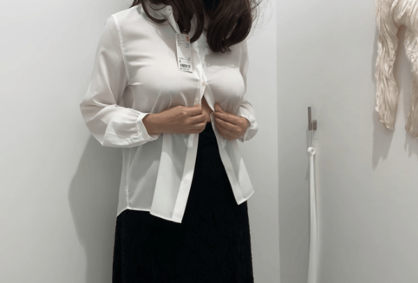 유니클로 탈의실 몰카