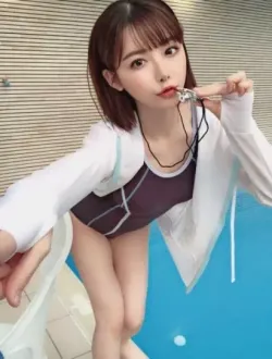 후카다 에이미 수영장 컨셉
