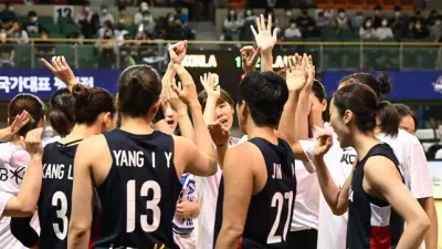 한국 여자 농구 대표팀 라트비아와의 2차전 연장 접전 승리