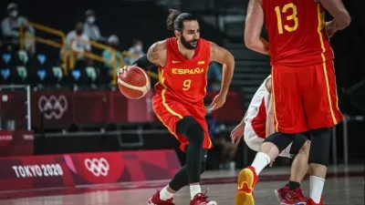 스페인 농구 스타 리키 루비오, 현역 생활 잠정 중단