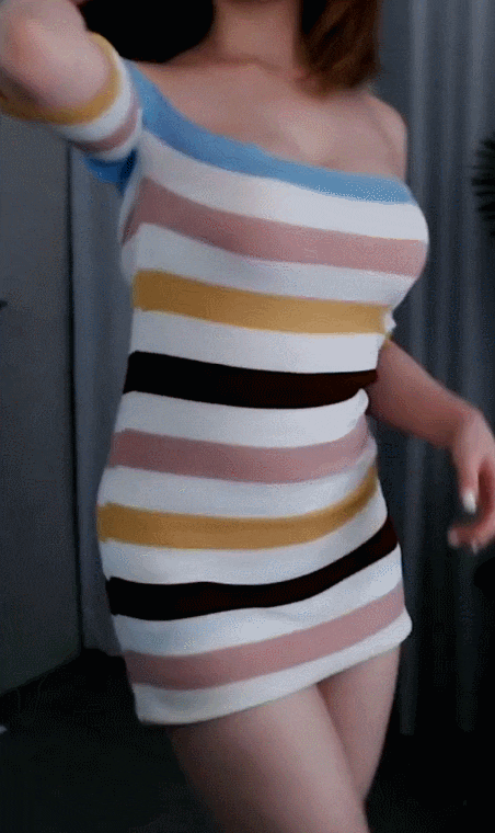 줄무늬 오프숄더 원피스.gif