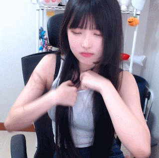 봉순이 운영자한테 경고받은 리액션.gif