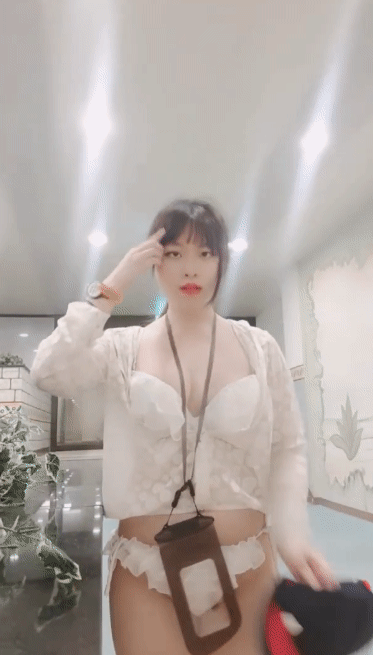 한때 트위치 최고 육덕녀였던 여캠