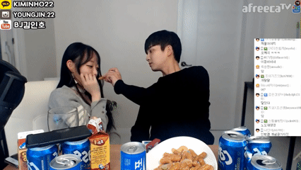 아프리카 vs 트위치 남녀 키스씬 차이....