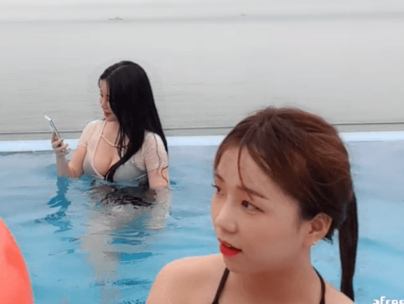 실시간..채보미 슴가..gif