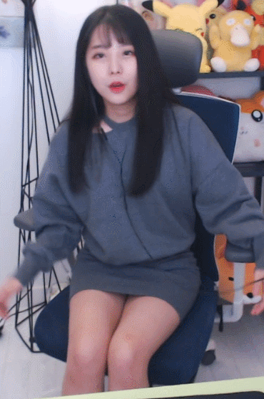 소풍왔니 각선미 노출.gif