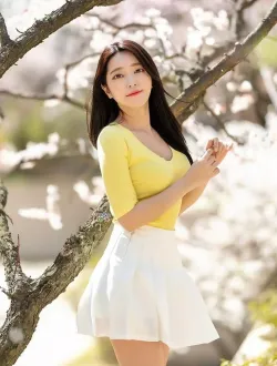 한 때 OGN에서 제 2의 아옳이가 될 뻔 했으나 망한분