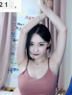 겨드랑이 하나만큼은 원탑이라고 생각함