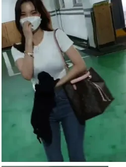 야방으로 몸매 이정도면 최상위 아님?? ㄷㄷ