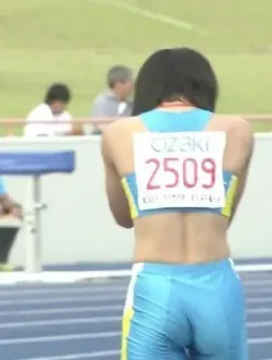 일본 육상 선수 탱글한 엉덩이